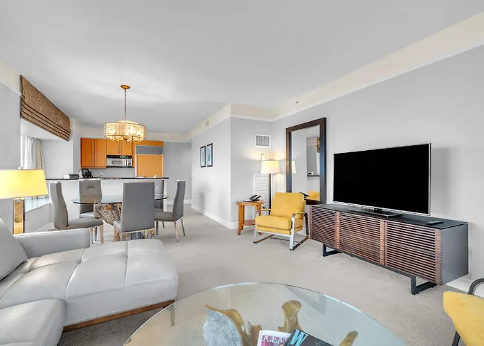 2 Bedroom Or King Studio Suites Four Seasons Hotel Miami Free Wi-Fi & Free Parking