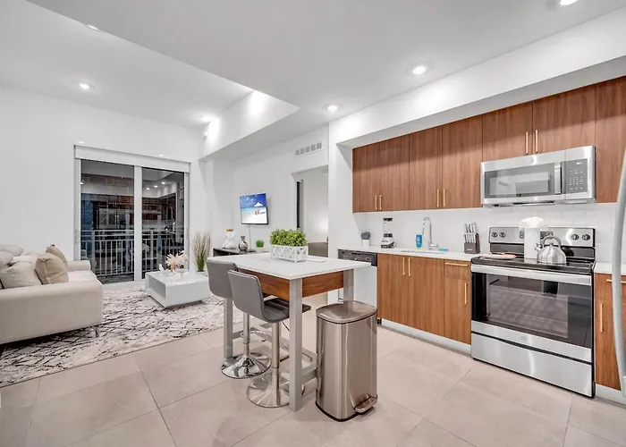 Modern Unit In The Heart Of Downtown Miami With Free Parking