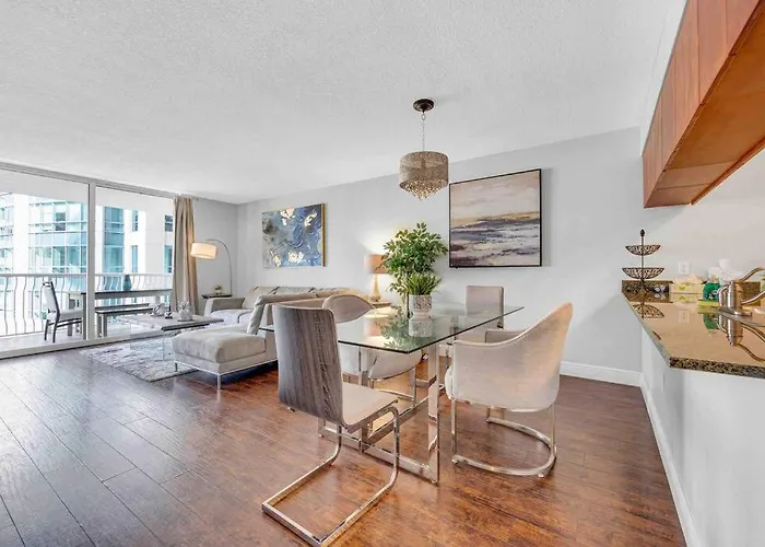 Beautiful 1 Bed 1 Bth • Brickell