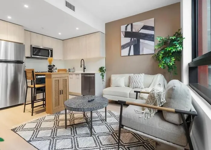 Wynwood Luxury 2 Bedroom Oasis!