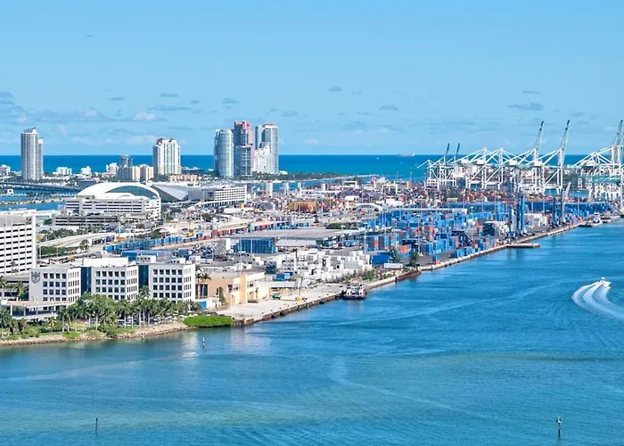 Gorgeous Unit In The Heart Of Downtown Miami