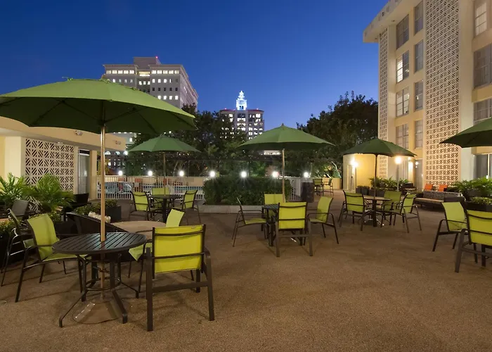 Courtyard Miami Coral Gables