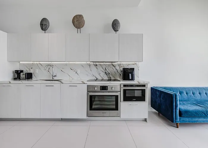 Unique High-Rise Condo In Miami