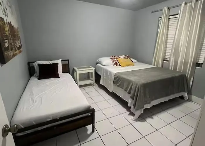 Serene - Private Room In Shared Home