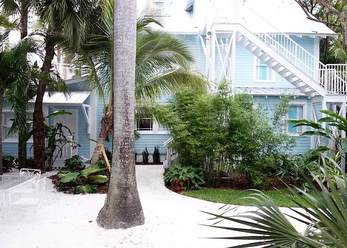 Roam Miami