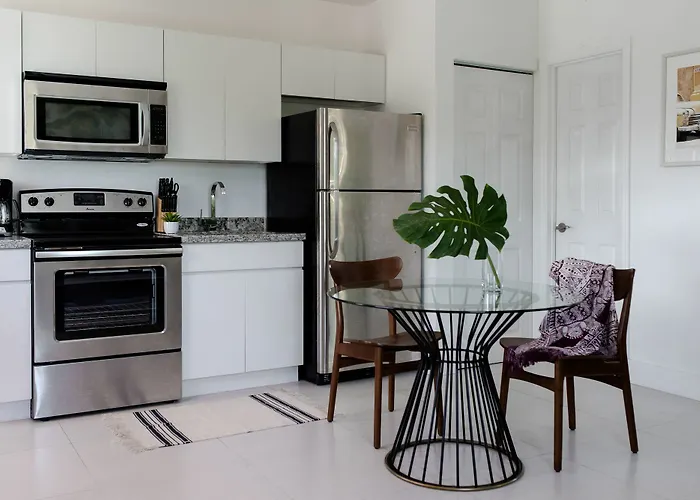 Bright Studio In Wynwood By Sonder