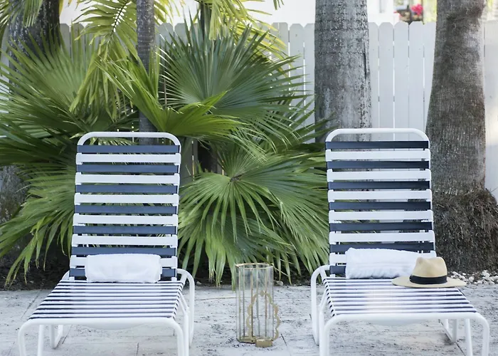 Colorful 1Br In Miami River Inn By Sonder