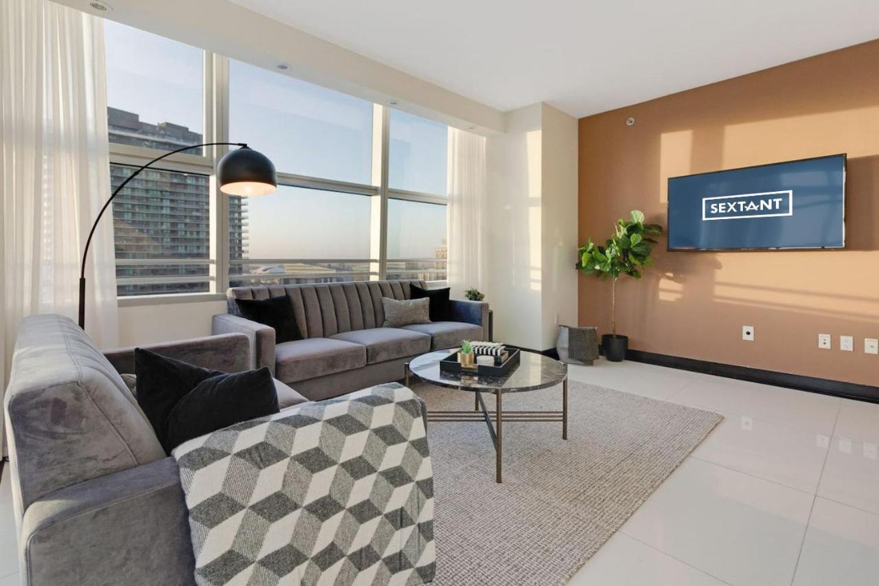 Conrad Brickell I Sextant * Miami