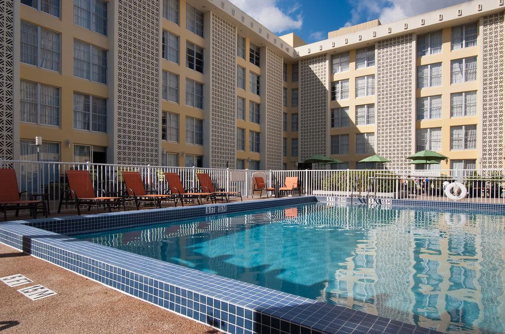 Courtyard Coral Gables Hotel