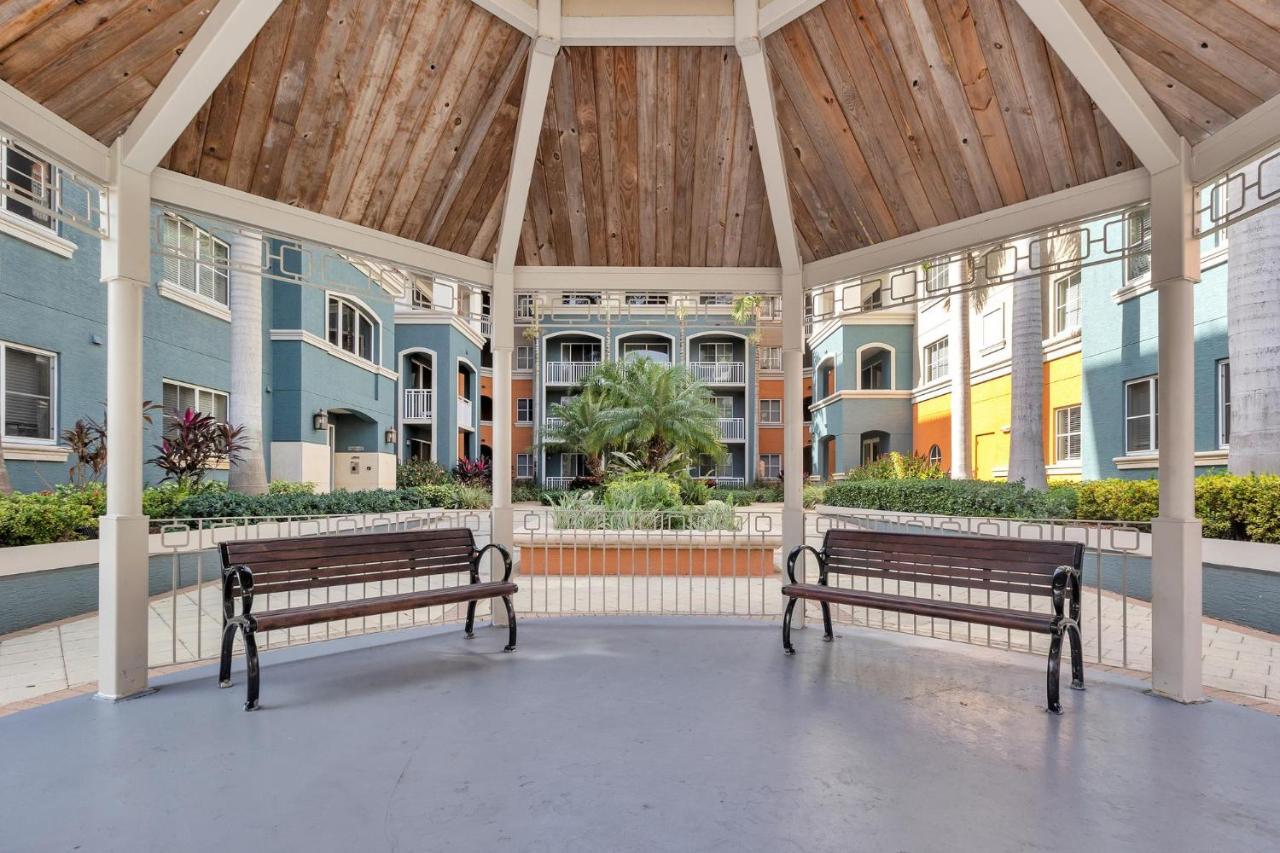 Apartment Dharma South At Red Road Commons Miami
