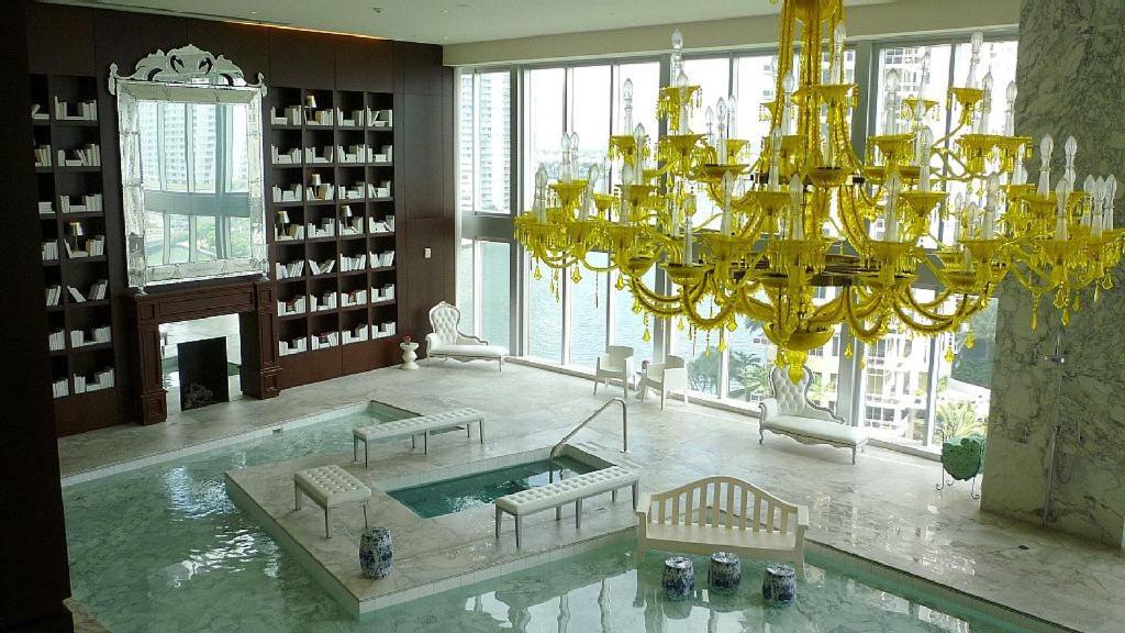 Luxury Waterfront In The Urban Oasis At Icon-brickell Free * Miami