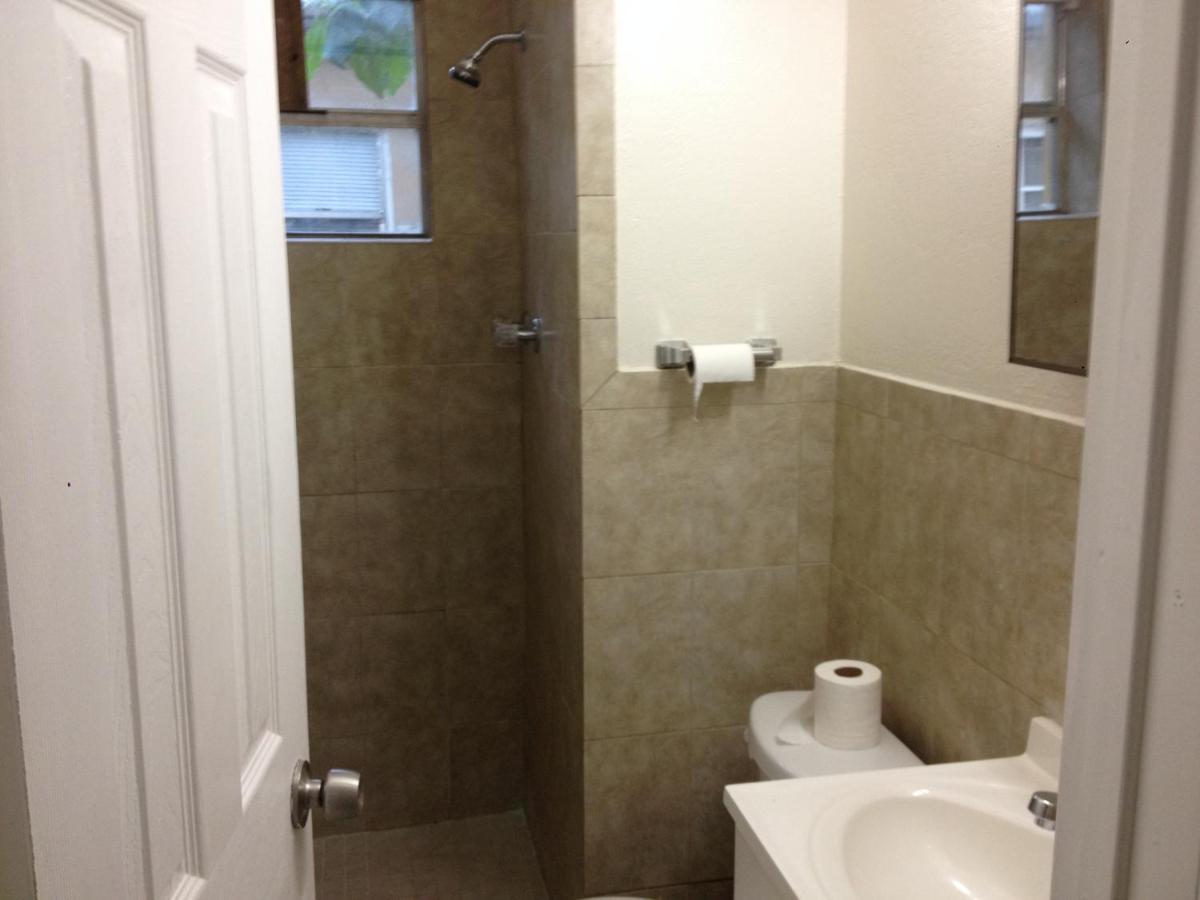 1 Bedroom Near Coconut Grove