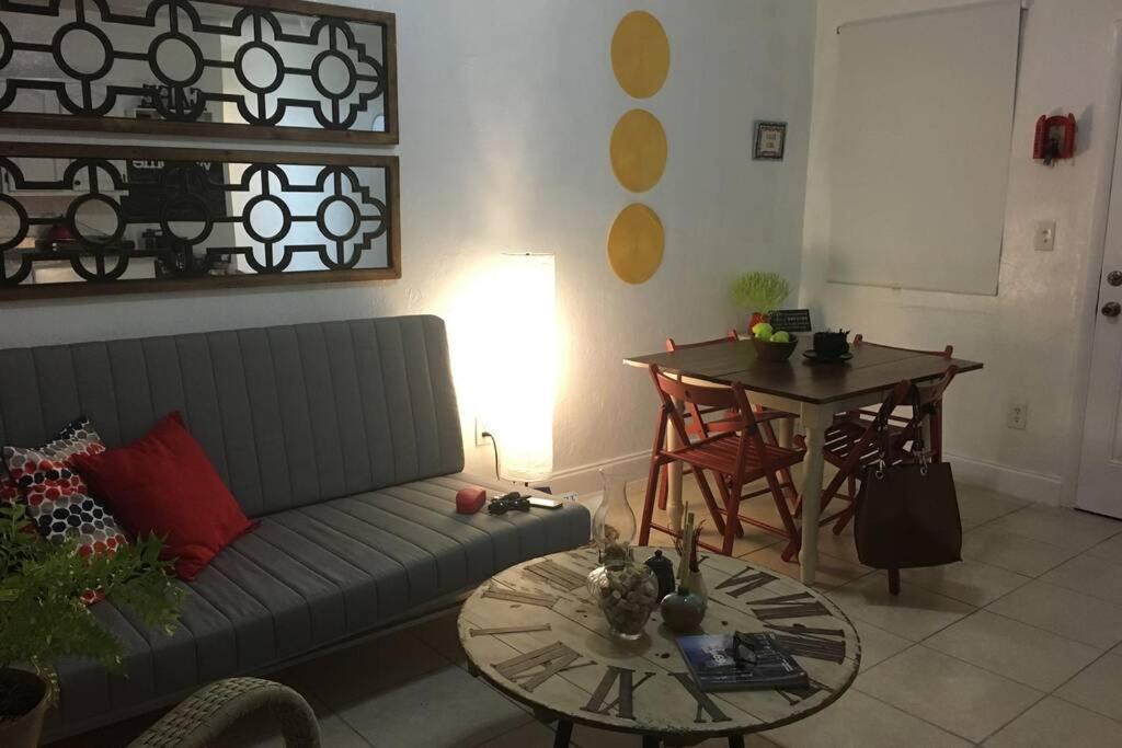 1 Bedroom Near Coconut Grove * Miami