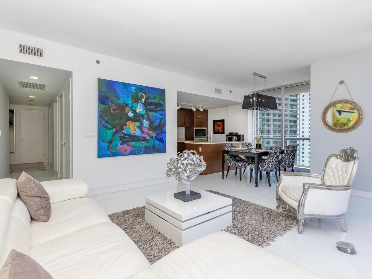 Luxury Waterfront In The Urban Oasis At Icon-brickell Free