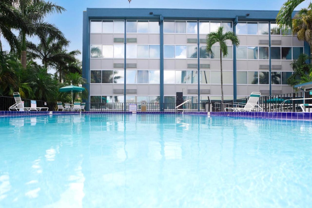 Envision International Airport 3*