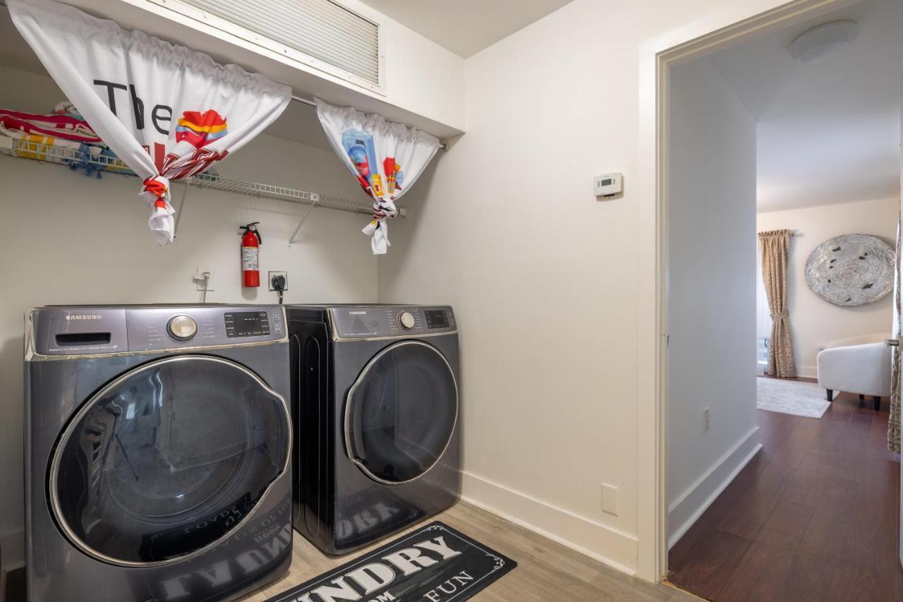 Luxurious And Cozy Townhouse 3 Bedrooms 2.5 Bath Villa