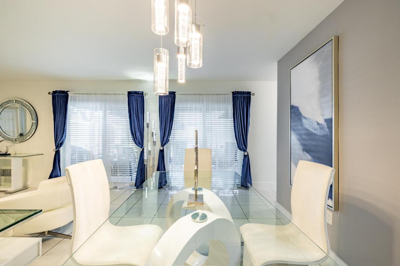Luxurious And Cozy Townhouse 3 Bedrooms 2.5 Bath Miami