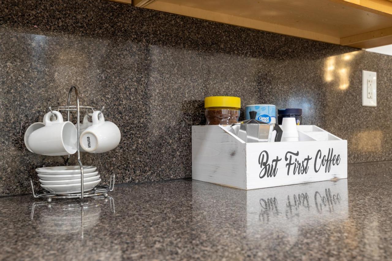 Luxurious And Cozy Townhouse 3 Bedrooms 2.5 Bath Miami