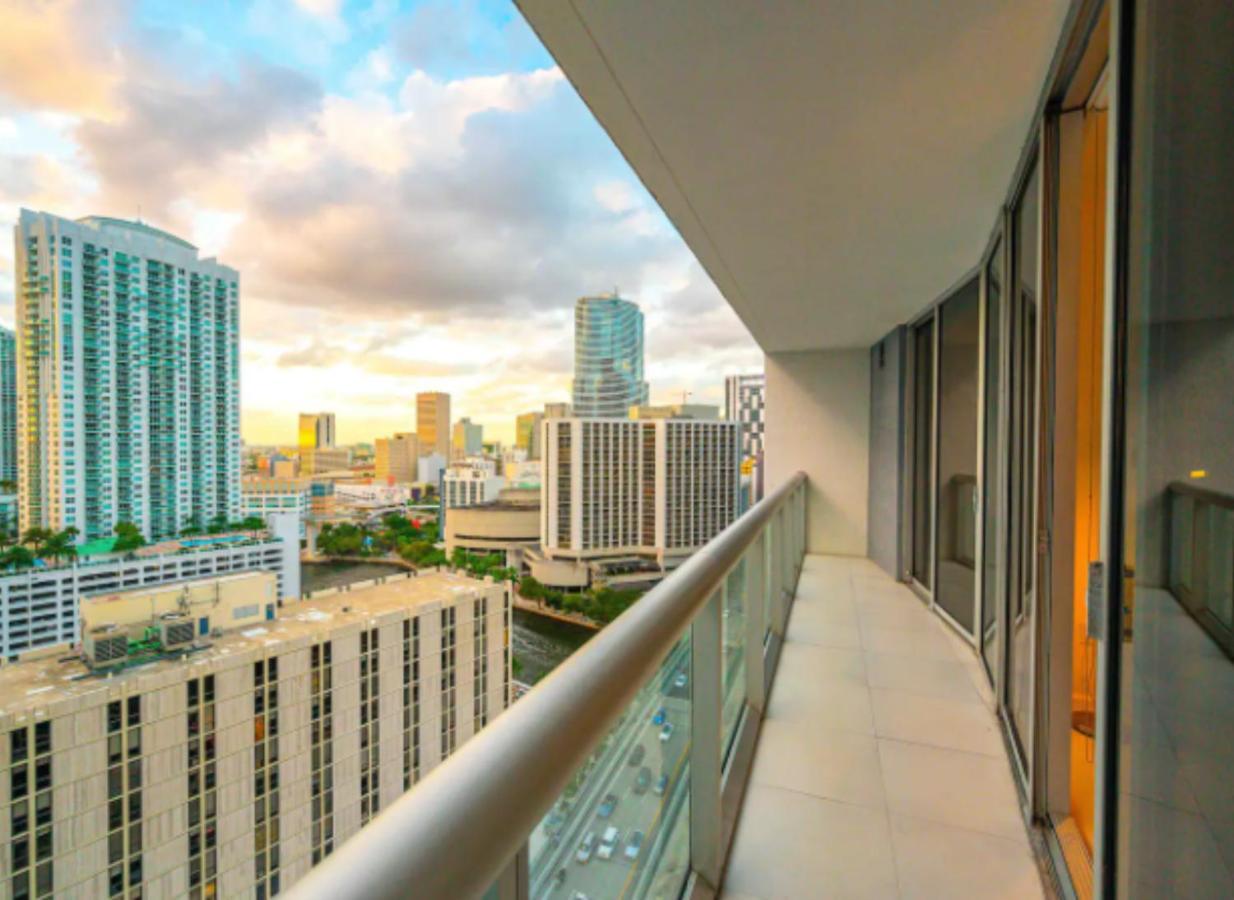 Vacation In Apartment Miami