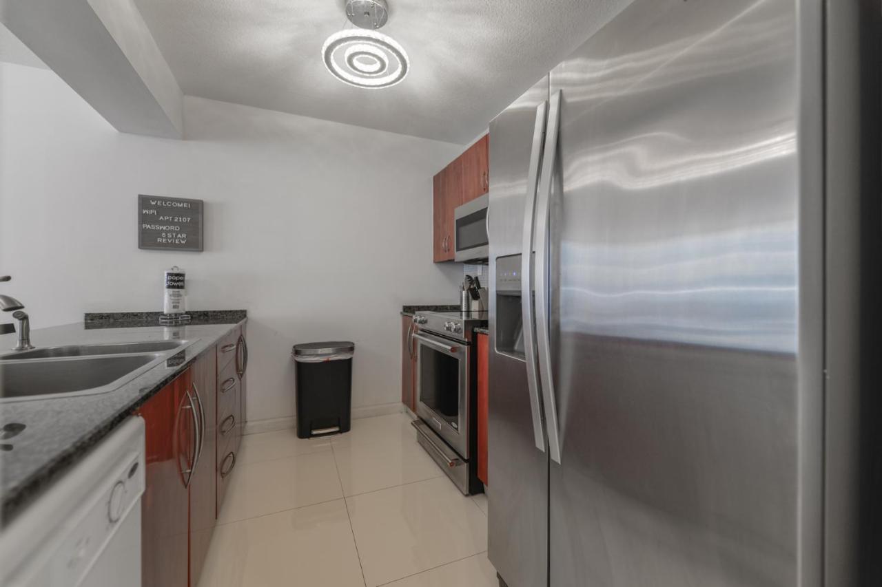 Wonderful In Brickell With Pool And Gym *