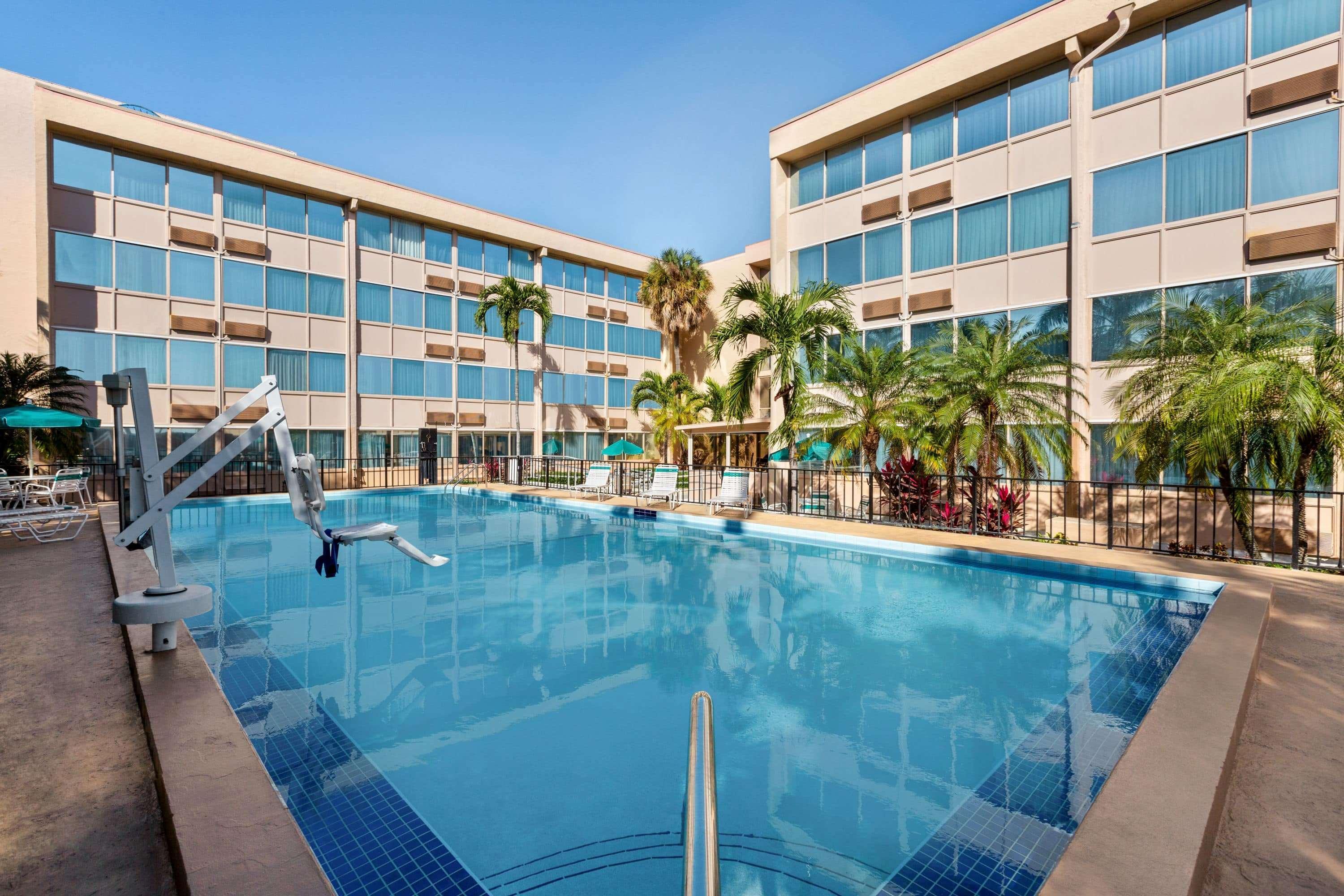 Envision International Airport Hotel