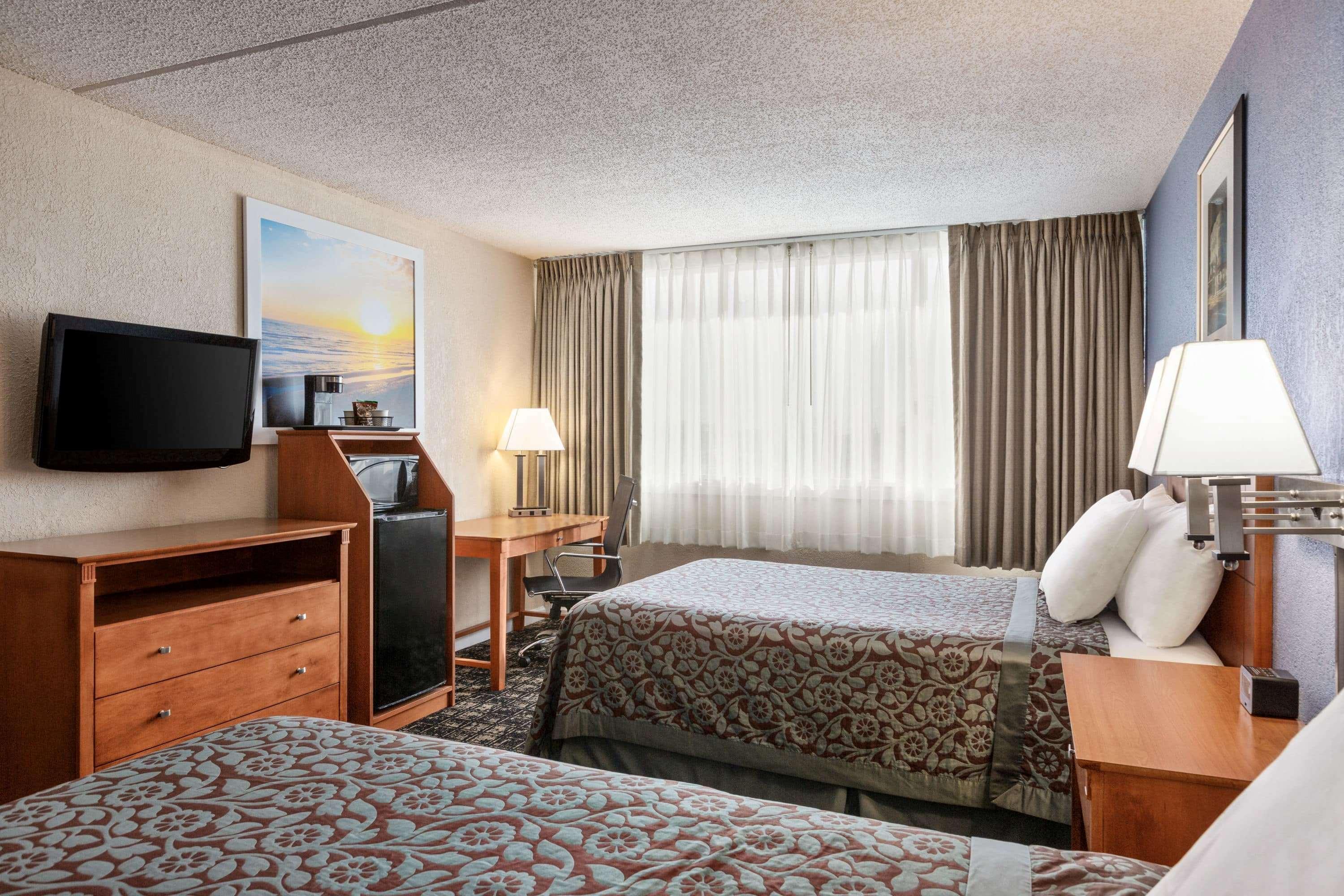 Envision International Airport 3*