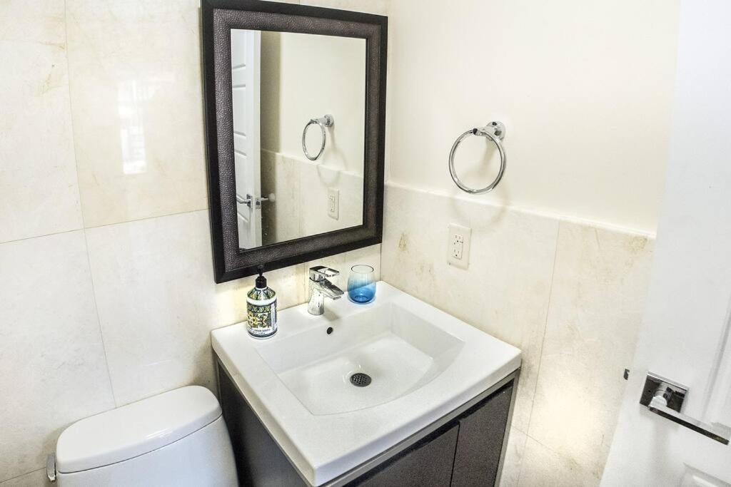 At St. Place “h”, Luxury, Pet Friendly Villa *