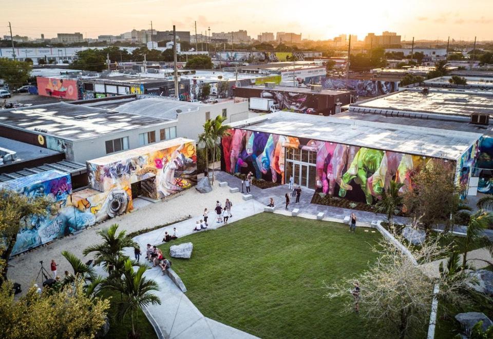 Coral Gable Studio W/free Parking & Wifi Miami
