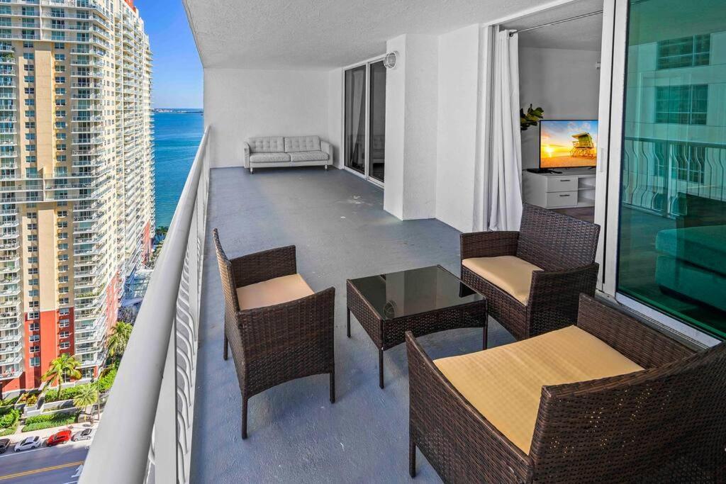 Apartment Unique 1 Bed 1 Bath • Brickell • Bay & Views *