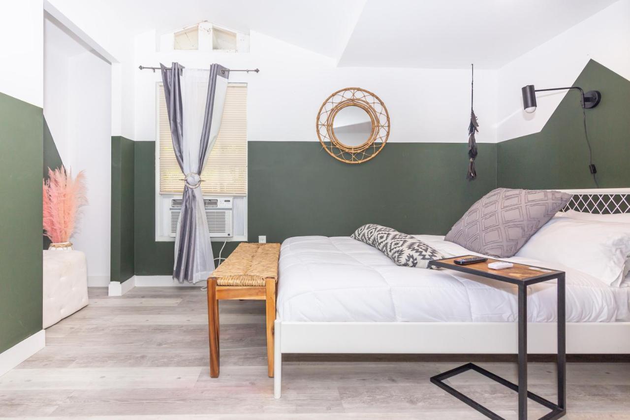 With Backyard - Heart Of Downtown And Wynwood *