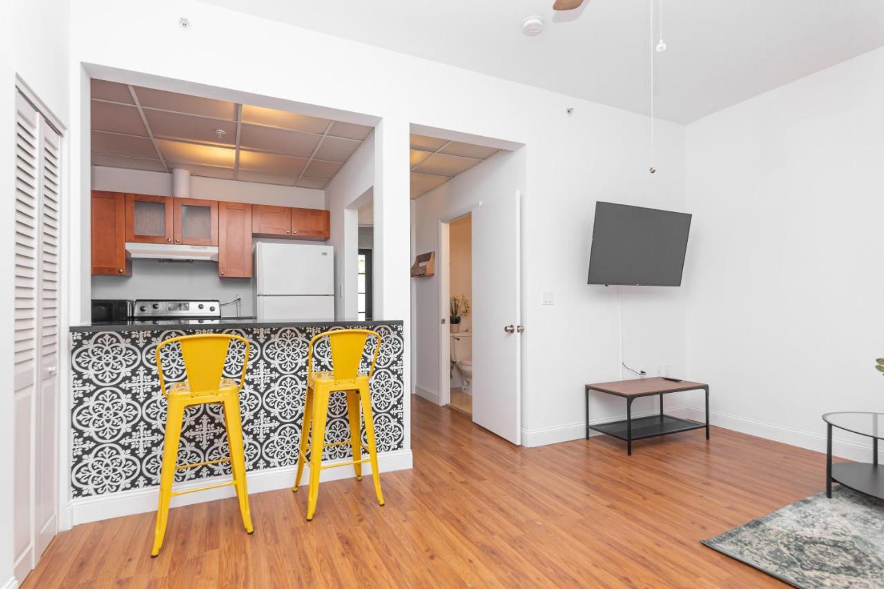 Downtown With Balcony - 5 Minutes From Wynwood & Port - Near *