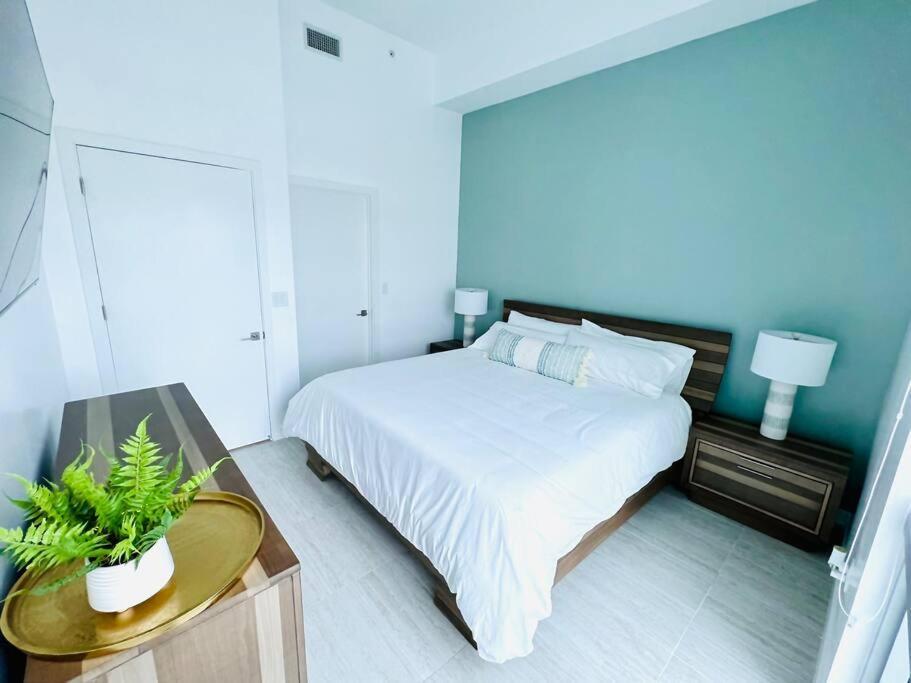 Sleek 2bd 2ba In Design District Aparthotel *