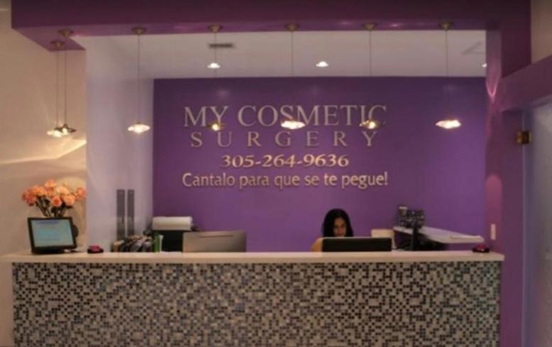 Acomodação com café da manhã  Tiny Place W Private Hot Jacuzzi 7 Min To International Airport Miami