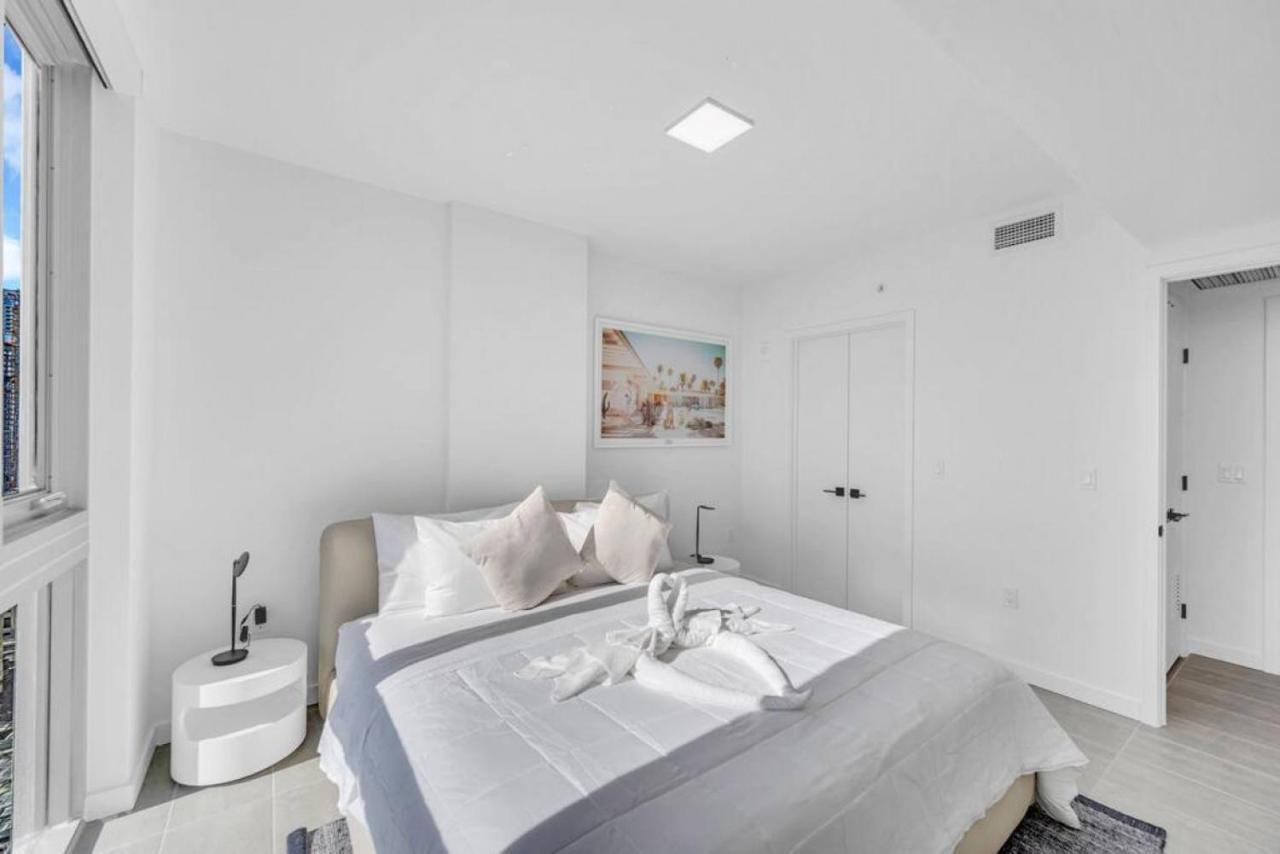 Holiday home Modern 1 Bed Across From Bayside In Downtown