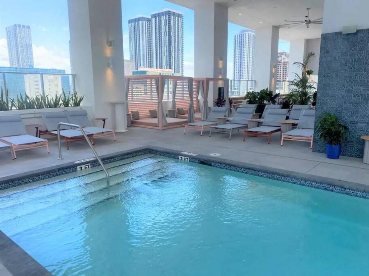 Holiday home Modern 1 Bed Across From Bayside In Downtown Miami