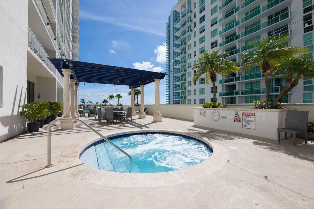 Apartment Impressive Unit In The Heart Of Brickell W Parking Miami