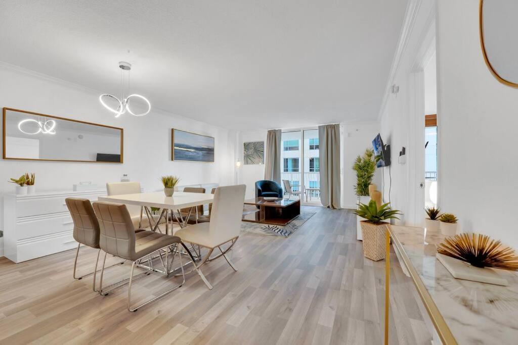 Impressive Unit In The Heart Of Brickell W Parking *