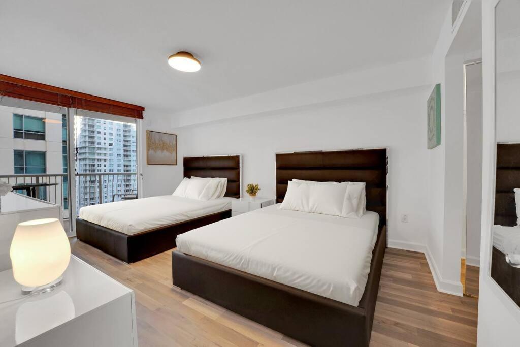 Impressive Unit In The Heart Of Brickell W Parking Apartment Miami
