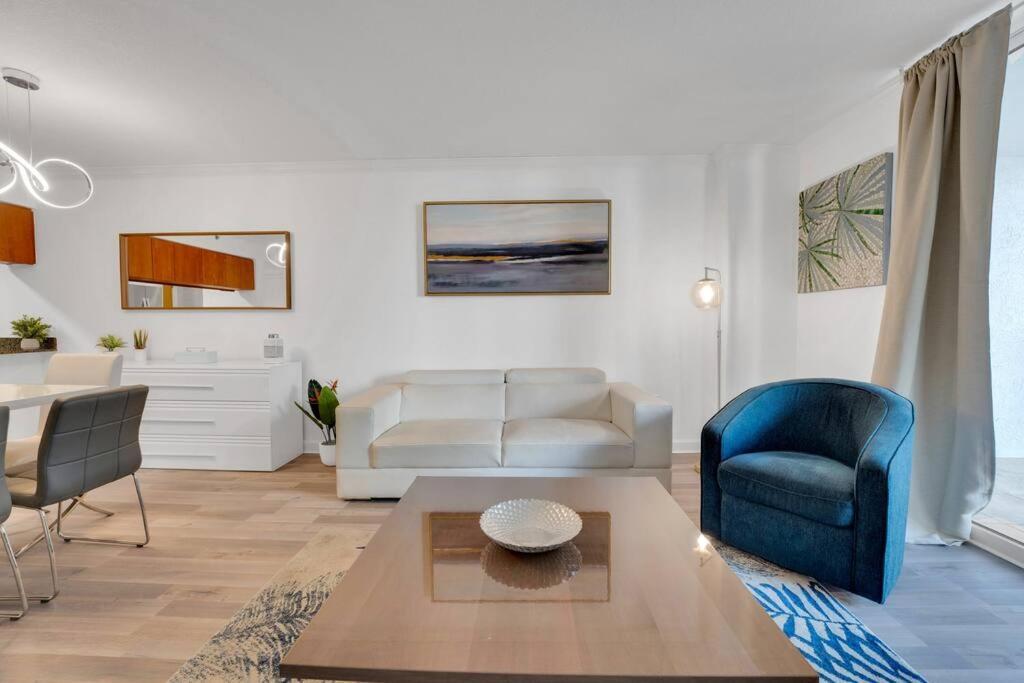 Impressive Unit In The Heart Of Brickell W Parking Miami