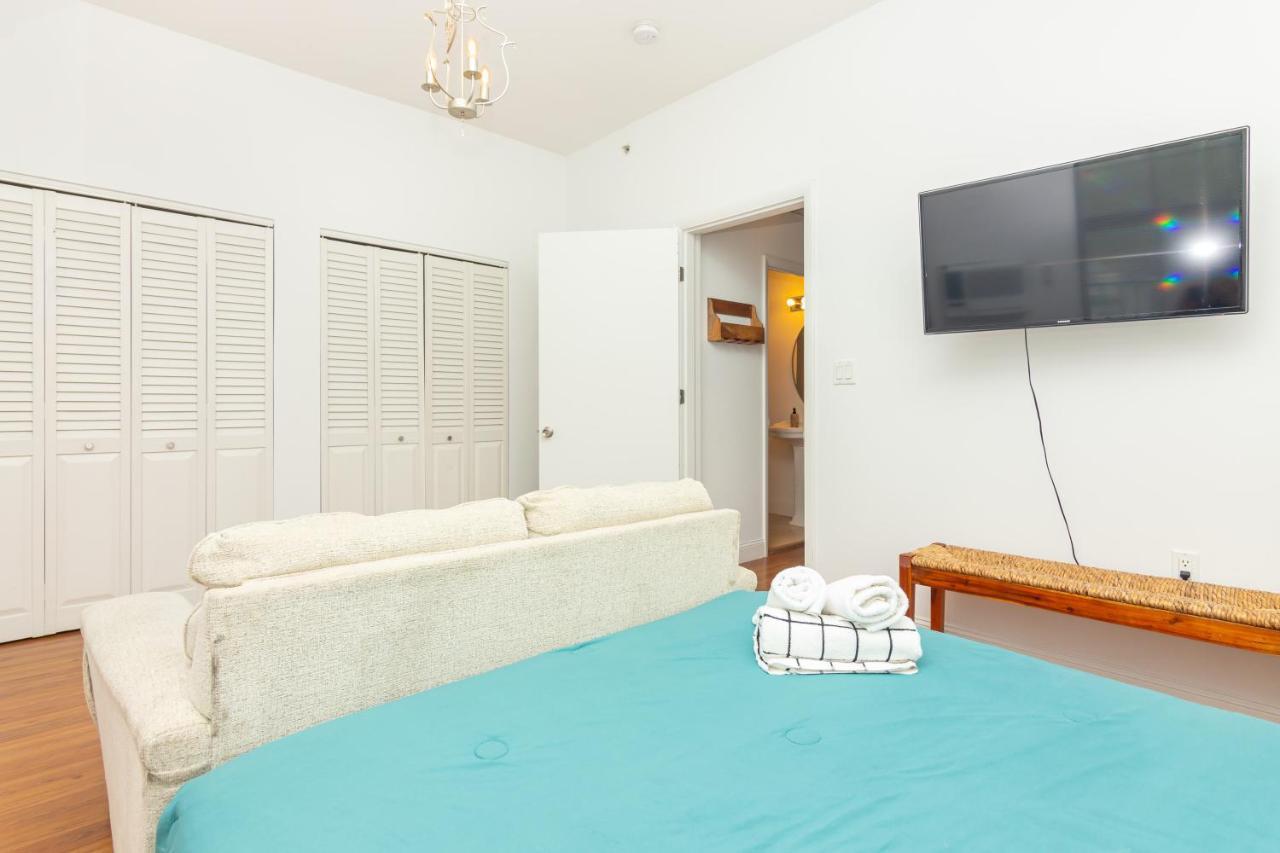 Downtown With Balcony - 5 Minutes From Wynwood & Port - Near Apartment Miami