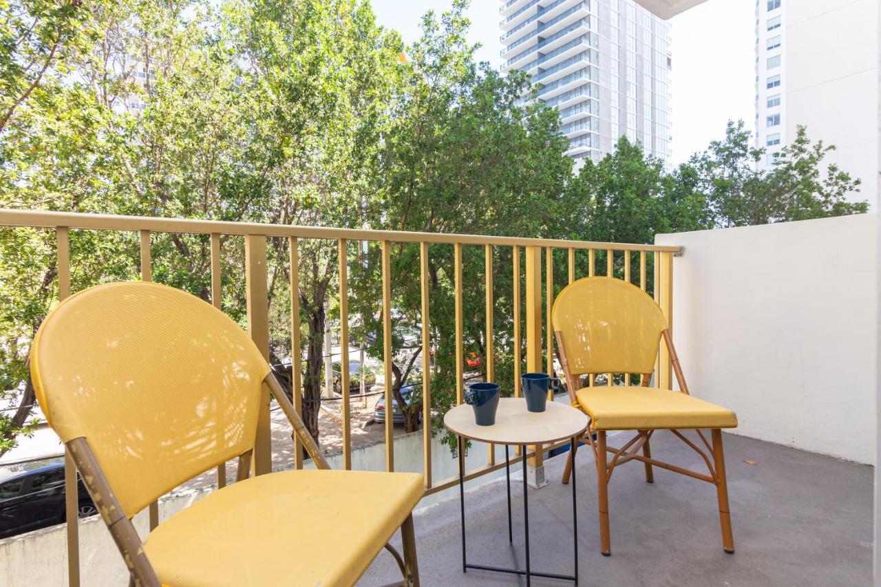 One Bedroom - With Parking & Balcony - Heart Of Wynwood