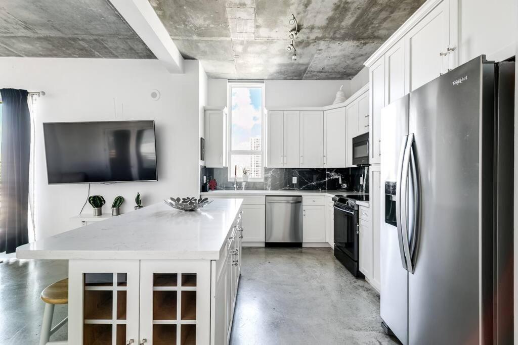 Spectacular 2-br 4 People 1107 Apartment