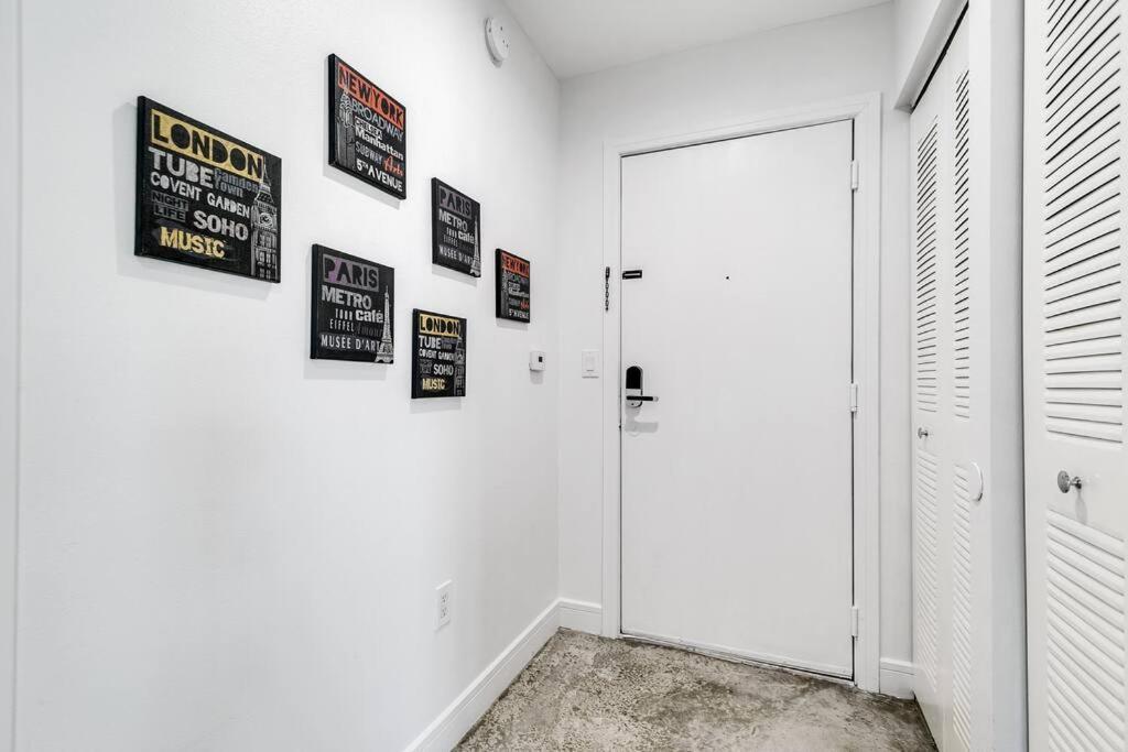 Apartment Spectacular 2-br 4 People 1107 *