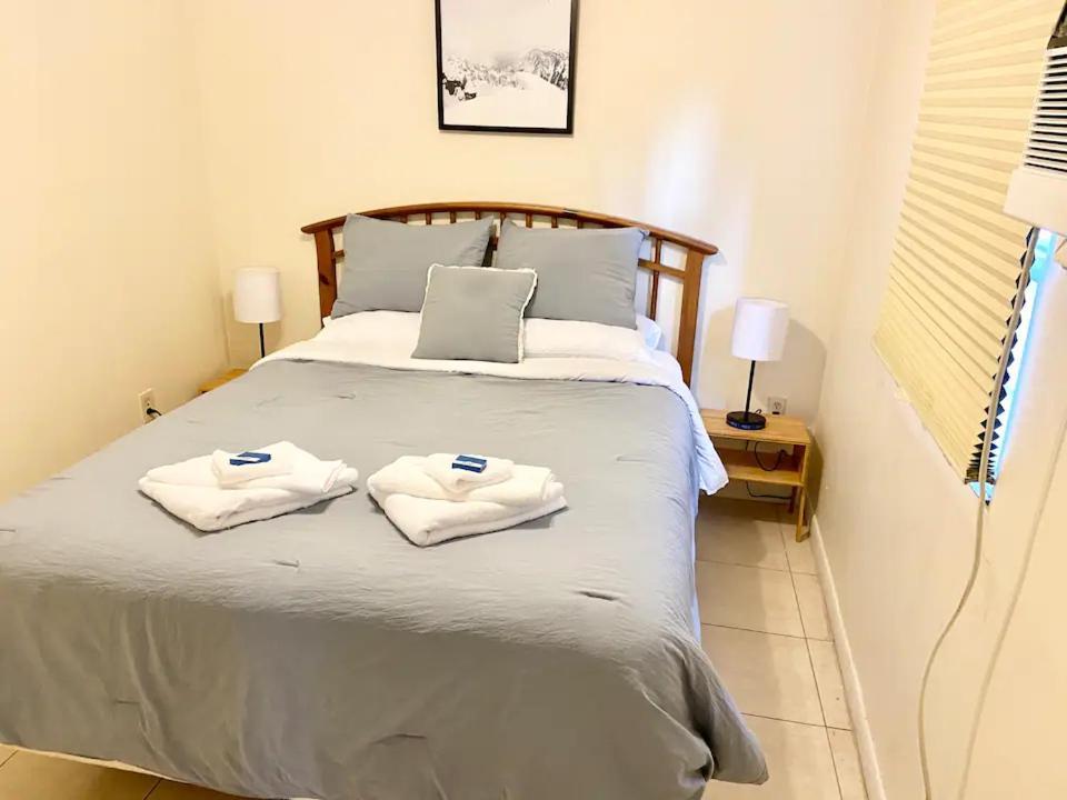 Private Near Airport - Free Parking - 01 Homestay