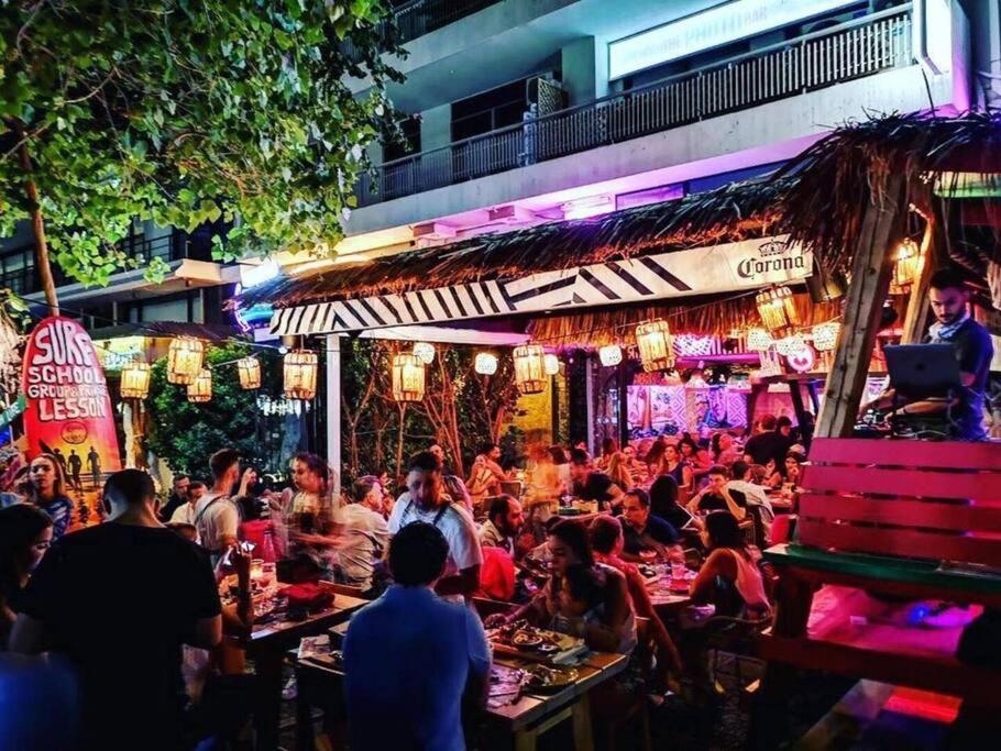 Vacay Spot Wynwood: Urban Jungle Oasis With Massage Shower & Bbq Patio Holiday home Miami
