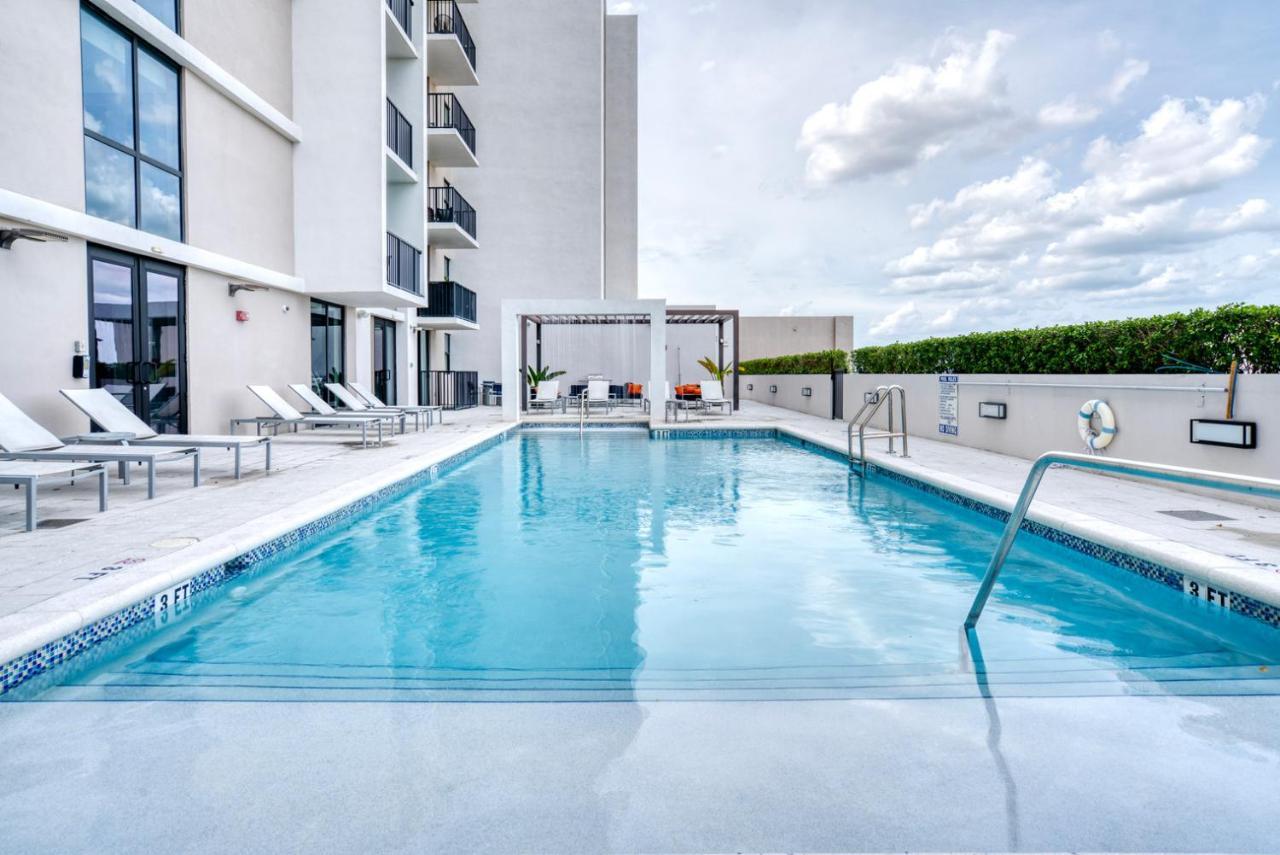Coral Gables 1br W Pool Wd Nr Shops Airport Mia-74 Apartment *