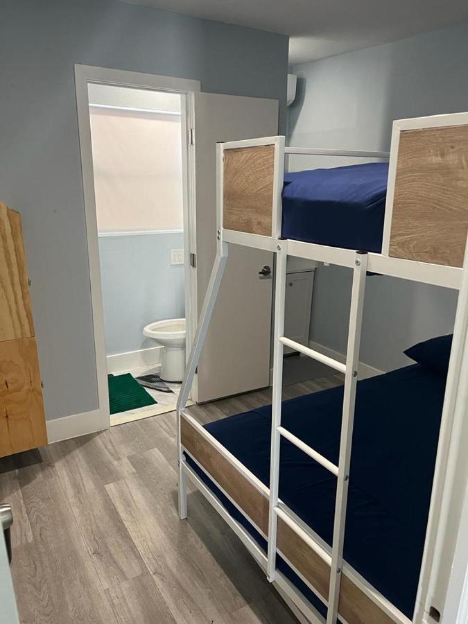 Blue Little Havana Guest house *
