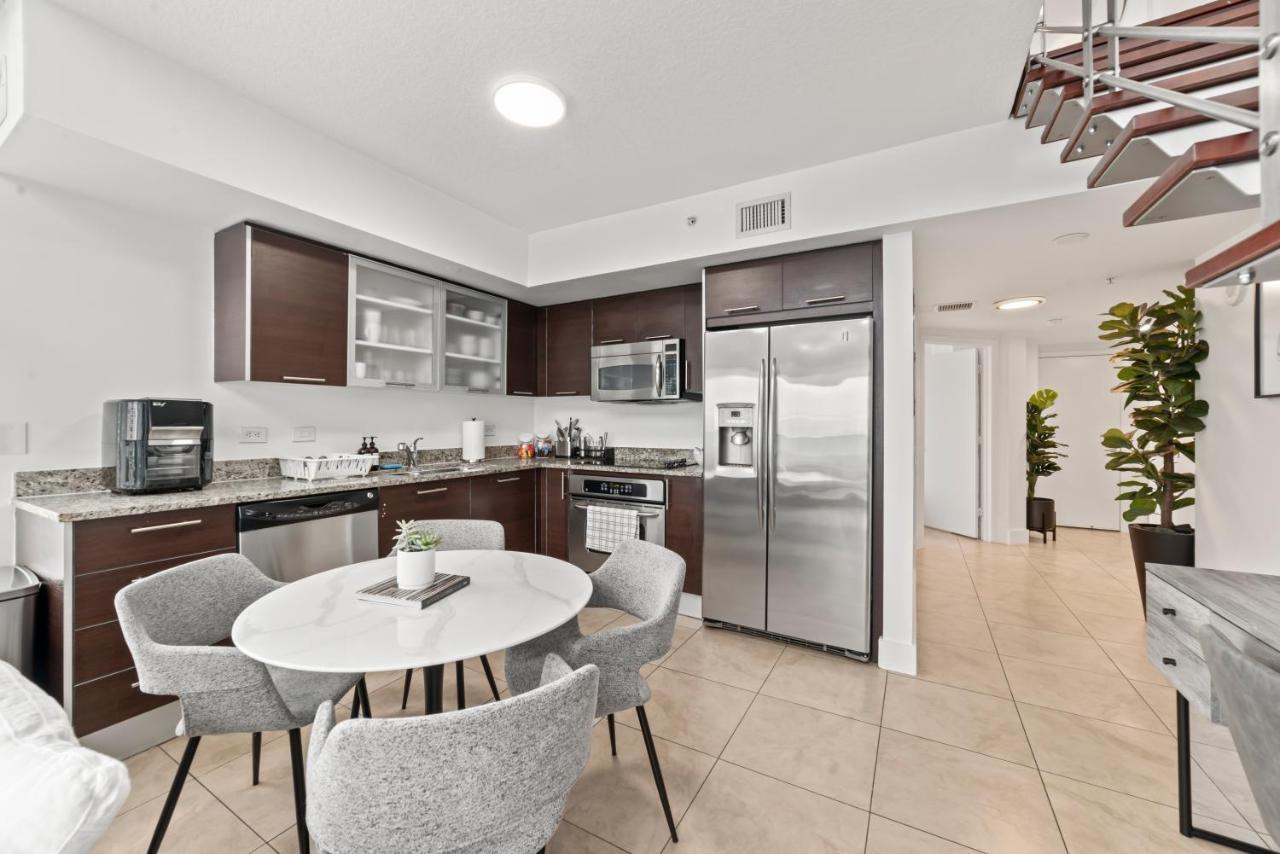 Apartment Skyline Serenity - Brickell On The River - Bi-level Loft With Breathtaking Views On The Ocean