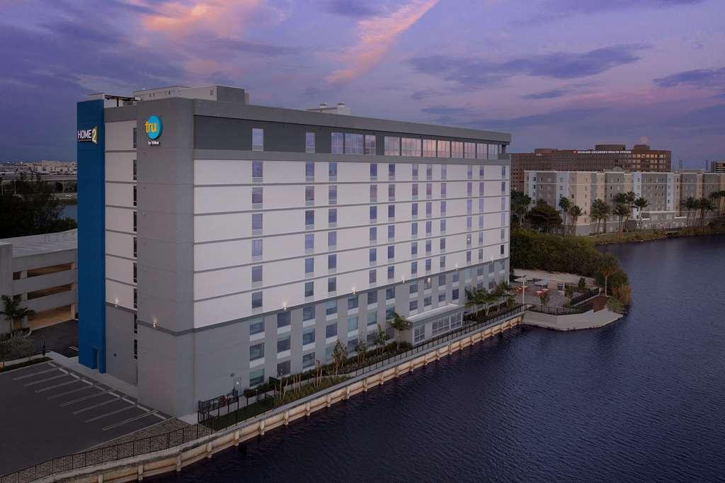 Hotel Tru By Hilton Airport South Blue Lagoon