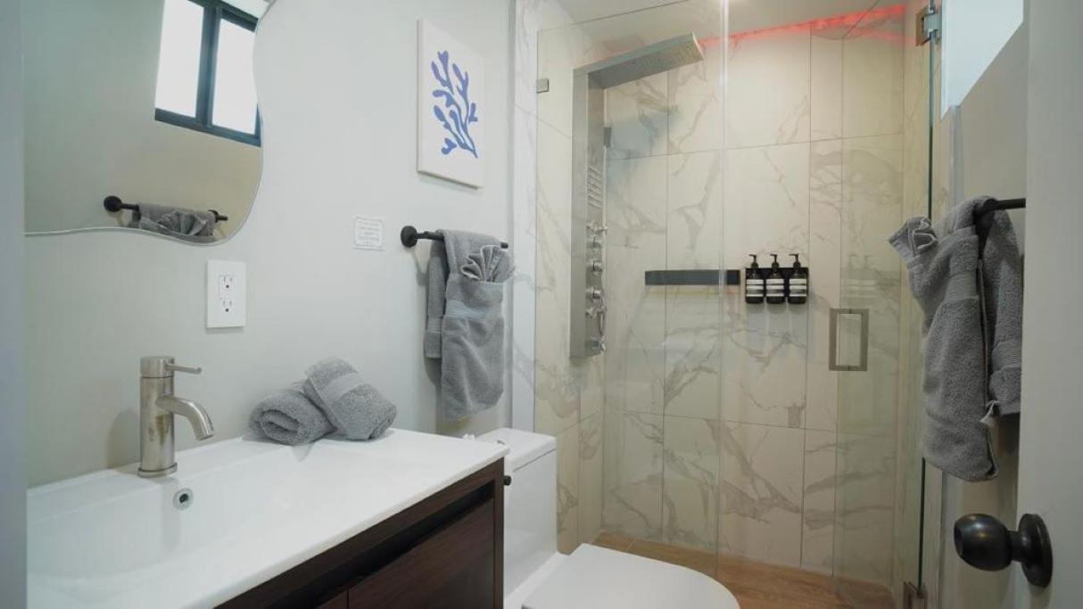 Charming Just 2 Minutes From Brickell Miami